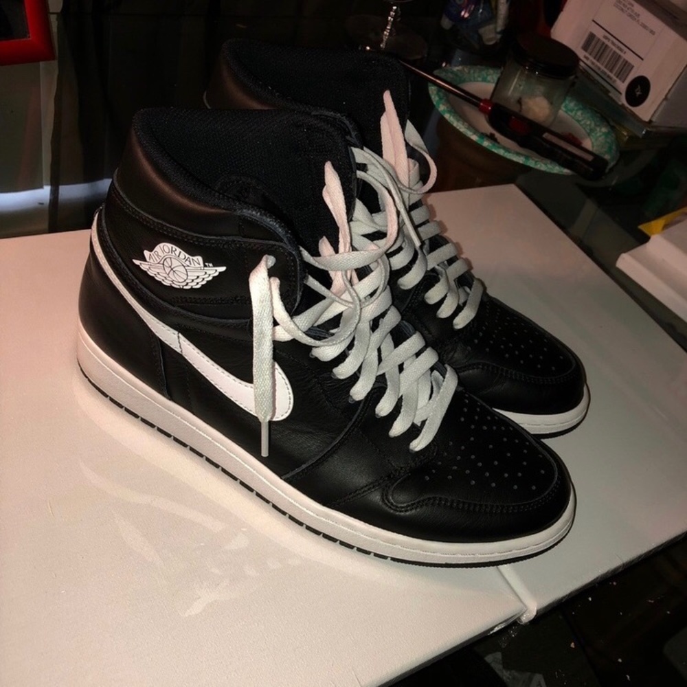 Ying and yang 1’s